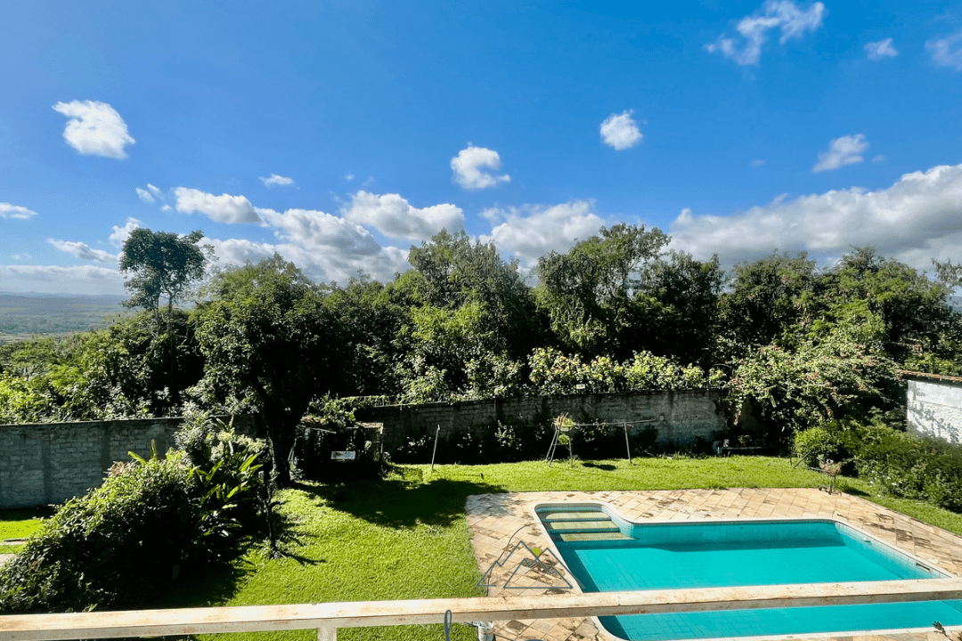 C253F2F8-37A5-4968-92CB-D67A71B97CBB