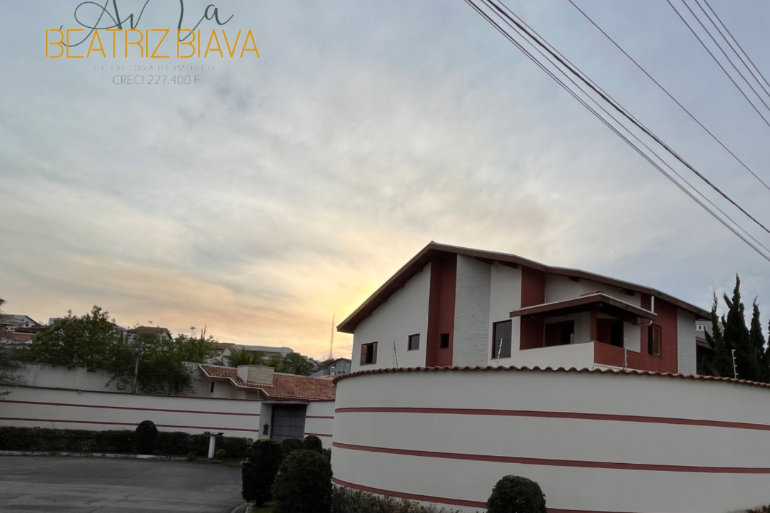 21ED85B1-BED2-4243-968C-A377C3A368FD